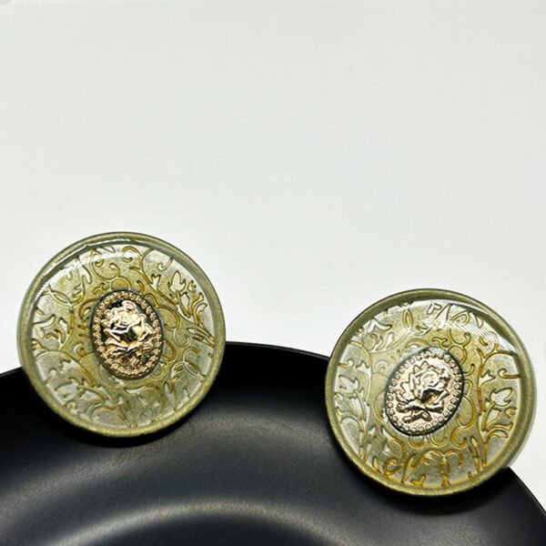 European and American Best-selling Green Retro Rose Metal Buttons