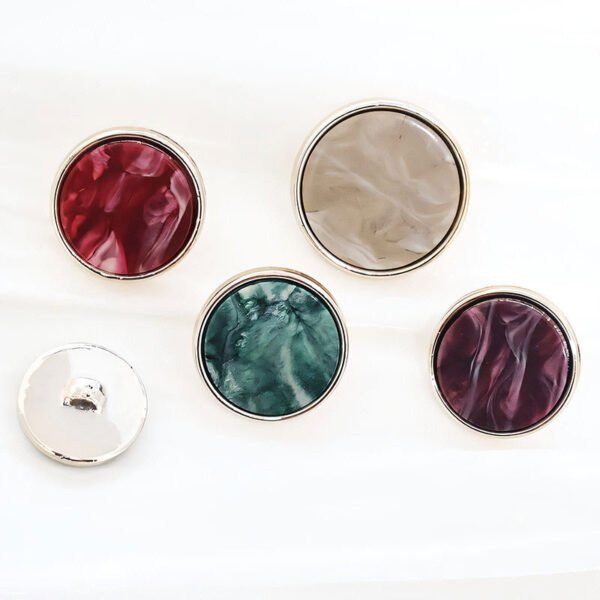 Flat Plastic Electroplated Colored Ribbed Buttons
