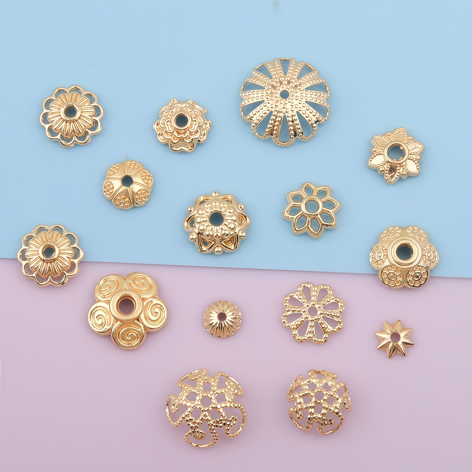 High-color-retention 18K Gold-plated Flower-shaped Hollow Petal Clasp