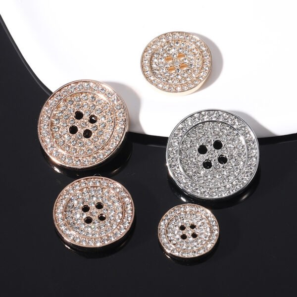 High-end Round Four-hole Diamond Button