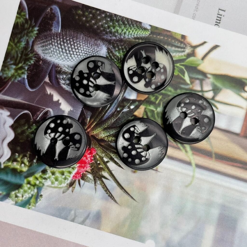 Manhattan Black Button Laser Mushroom Pattern Resin Button